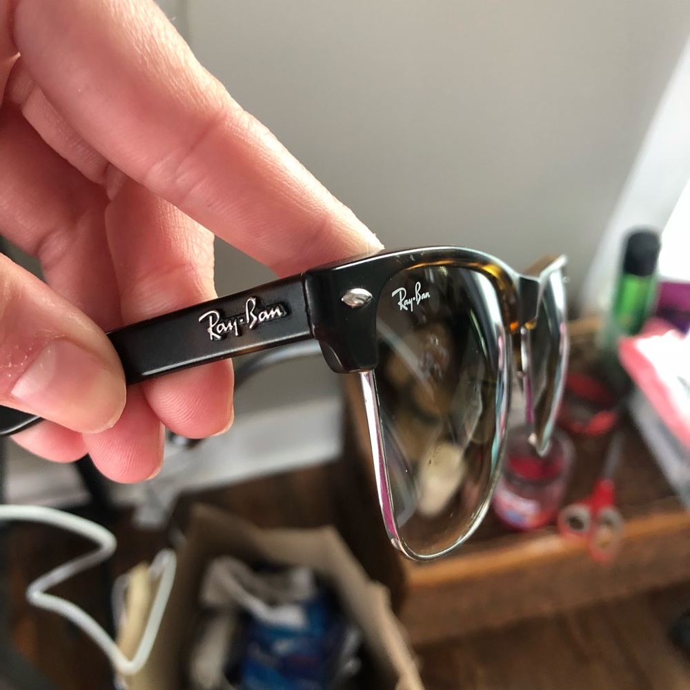 Tortoise light brown Rayban Sunglasses